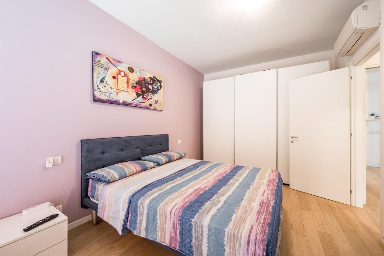 Apartamento La Casa Di Edo - Wifi Parking Free Módena Exterior foto